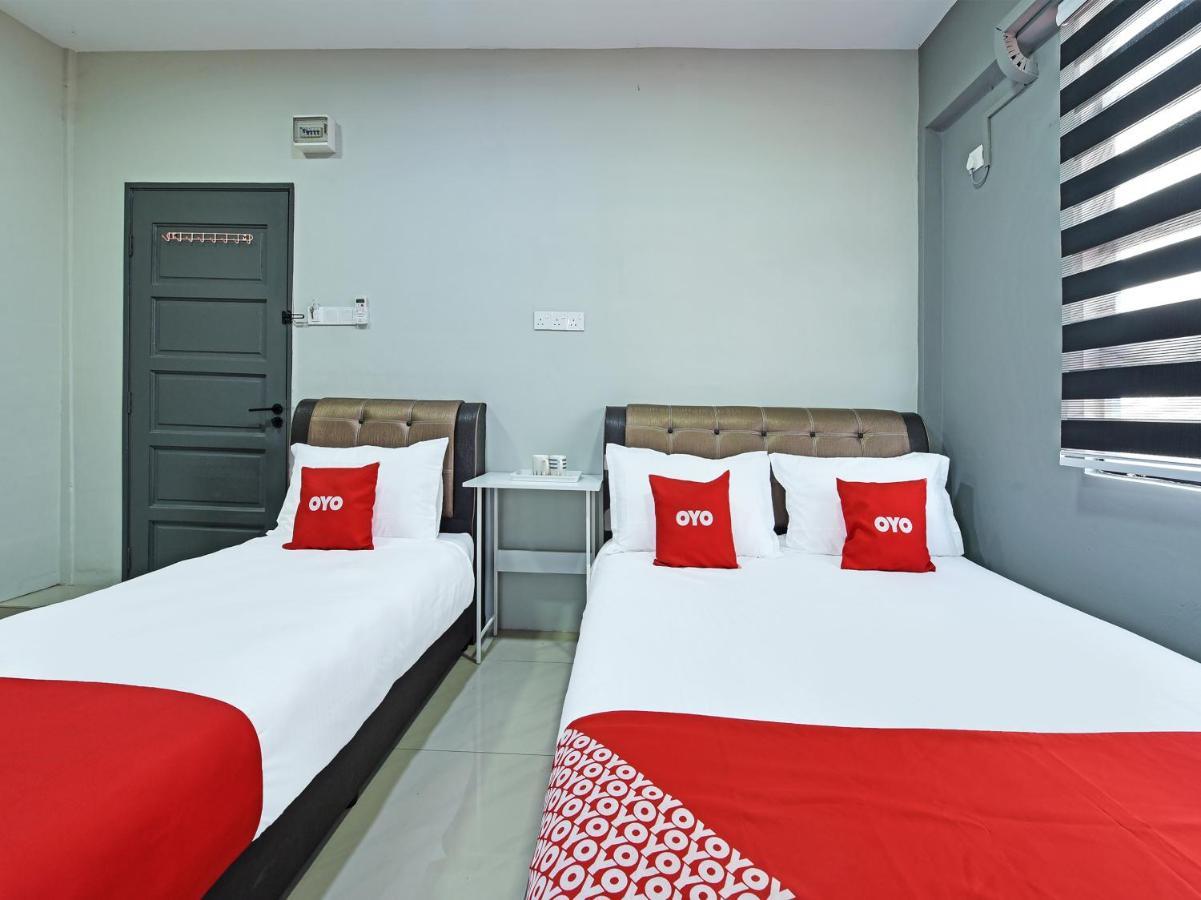 Oyo 90594 Hotel Casalink Paka Eksteriør billede